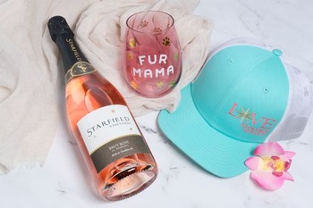 Fur Mama Gift Set