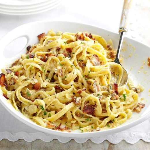 Fettuccine Carbonara